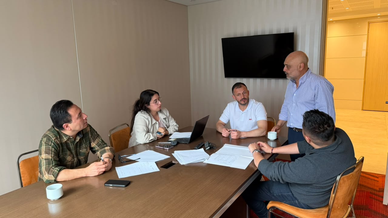 colaboradores de IMS Grupo Empresarial y Lozada & Partners